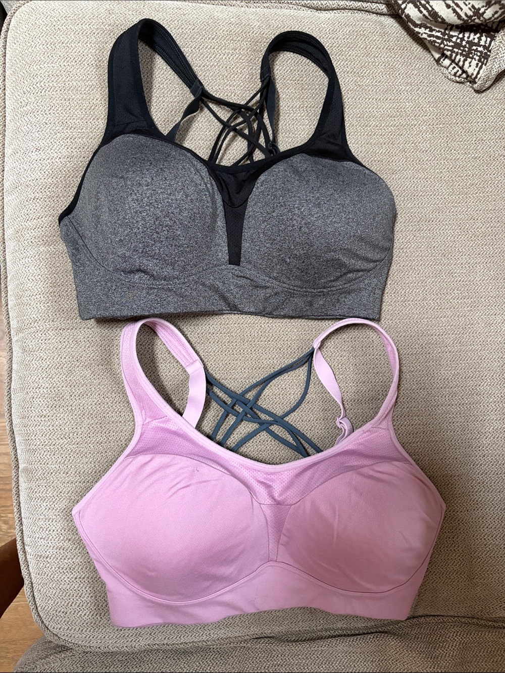 Two Women’s Strappy Back Wireless Bra - Gray & Pink